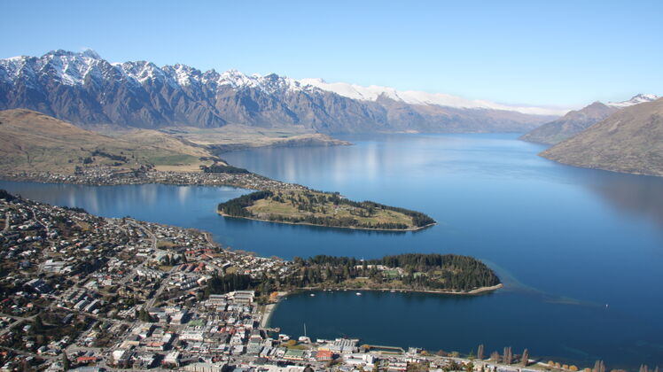 Shutterstock 55207180